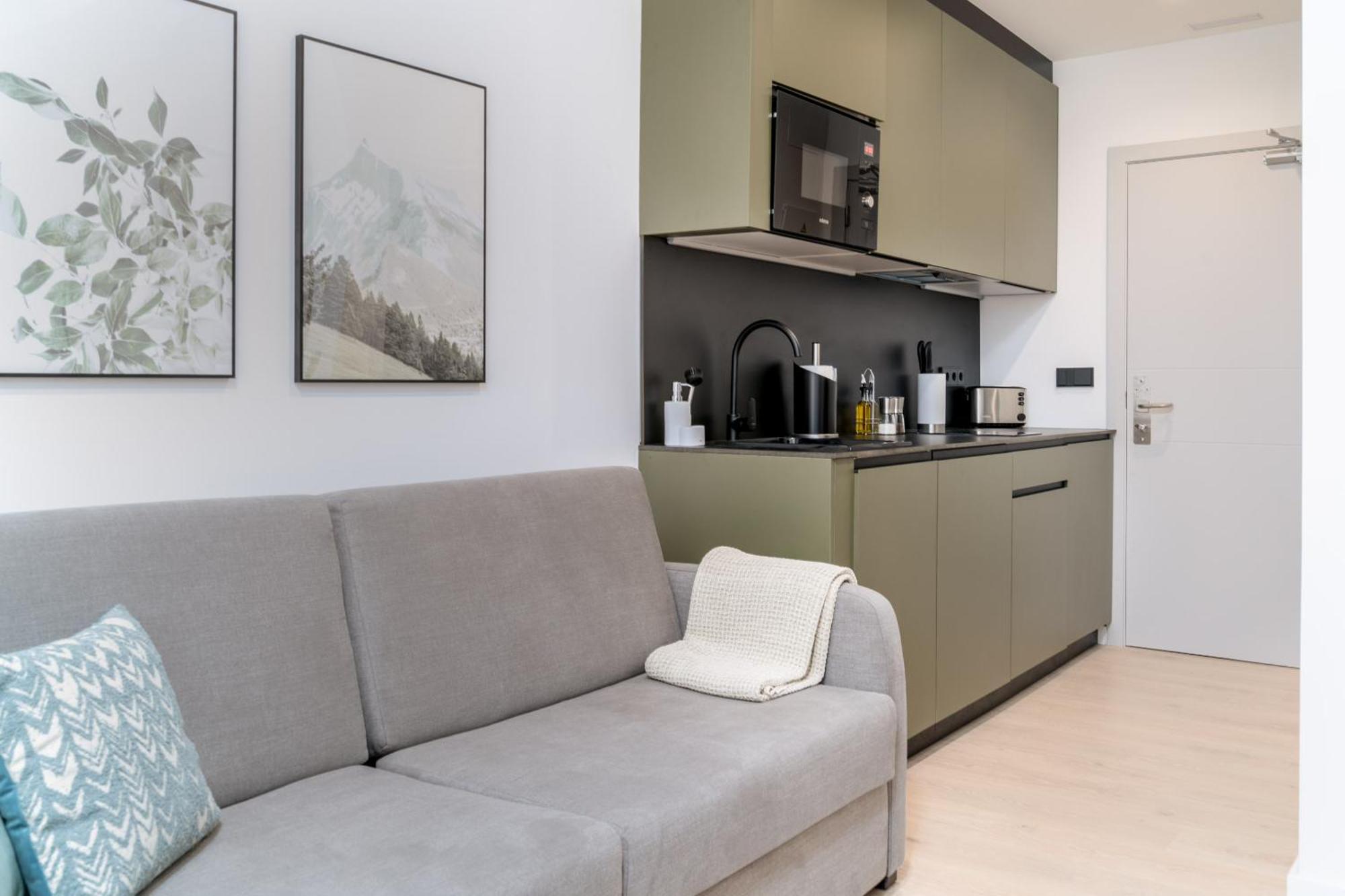 Limehome Santiago De Compostela Room photo