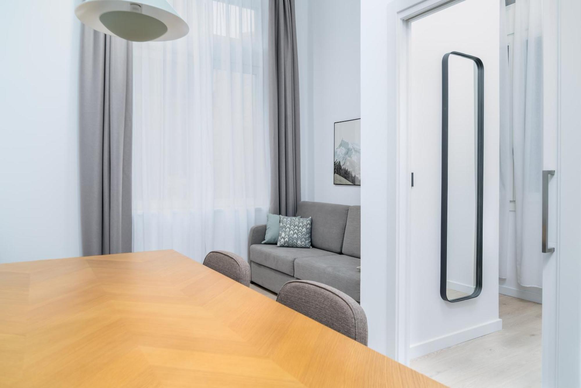 Limehome Santiago De Compostela Room photo