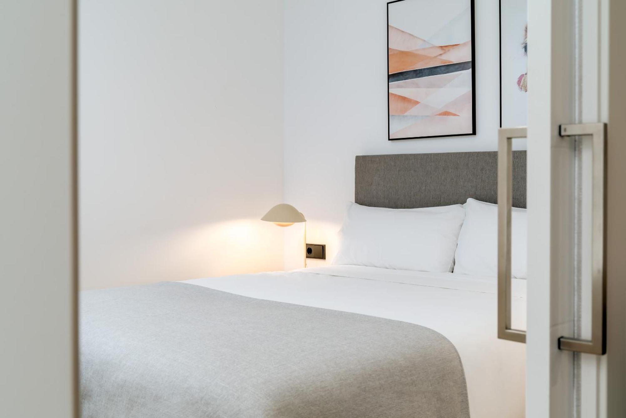 Limehome Santiago De Compostela Room photo