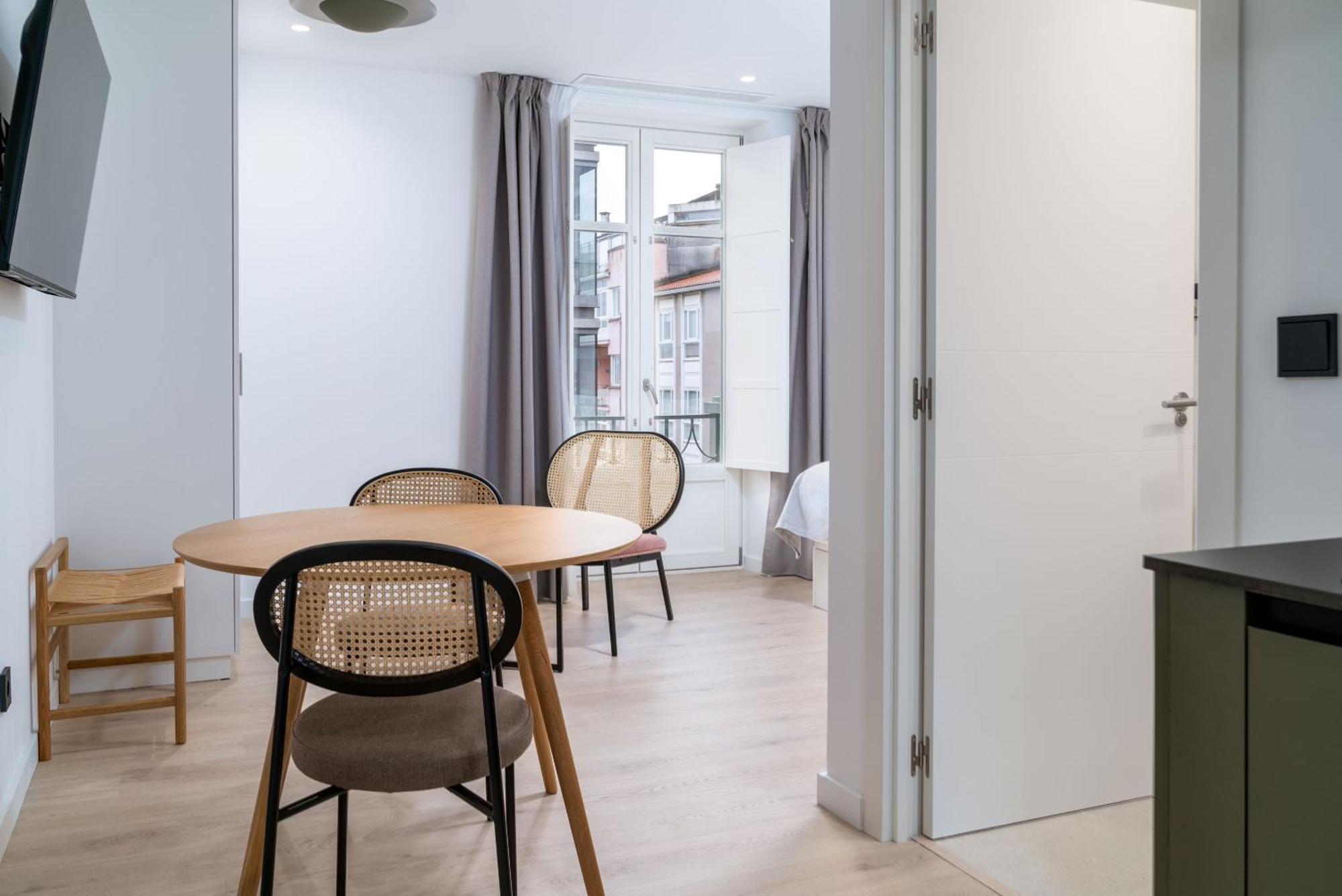 Limehome Santiago De Compostela Room photo