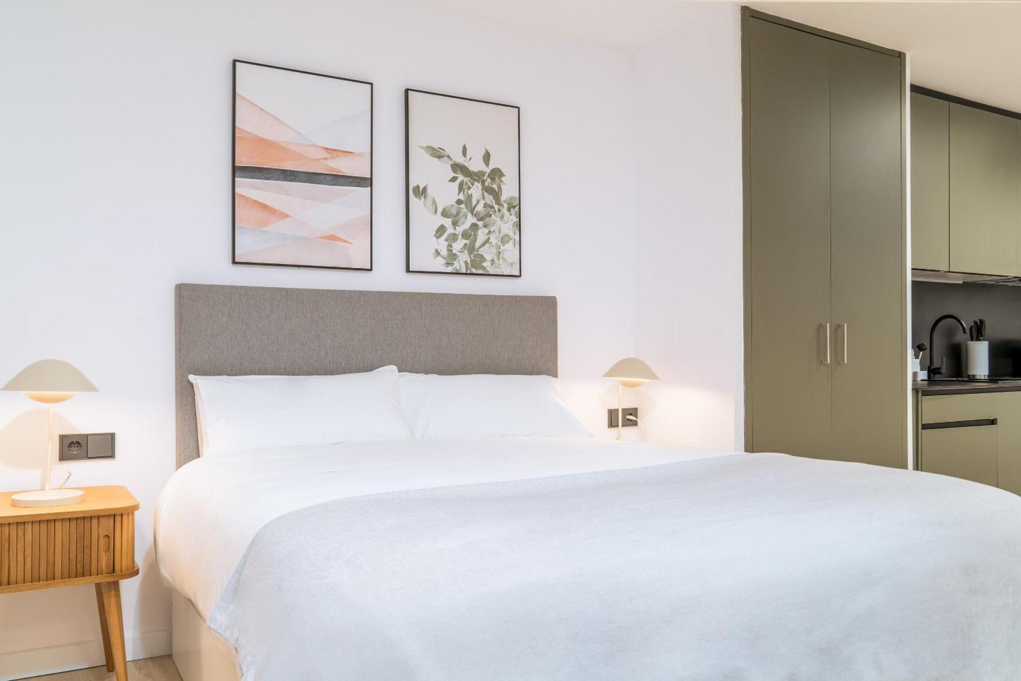 Limehome Santiago De Compostela Room photo